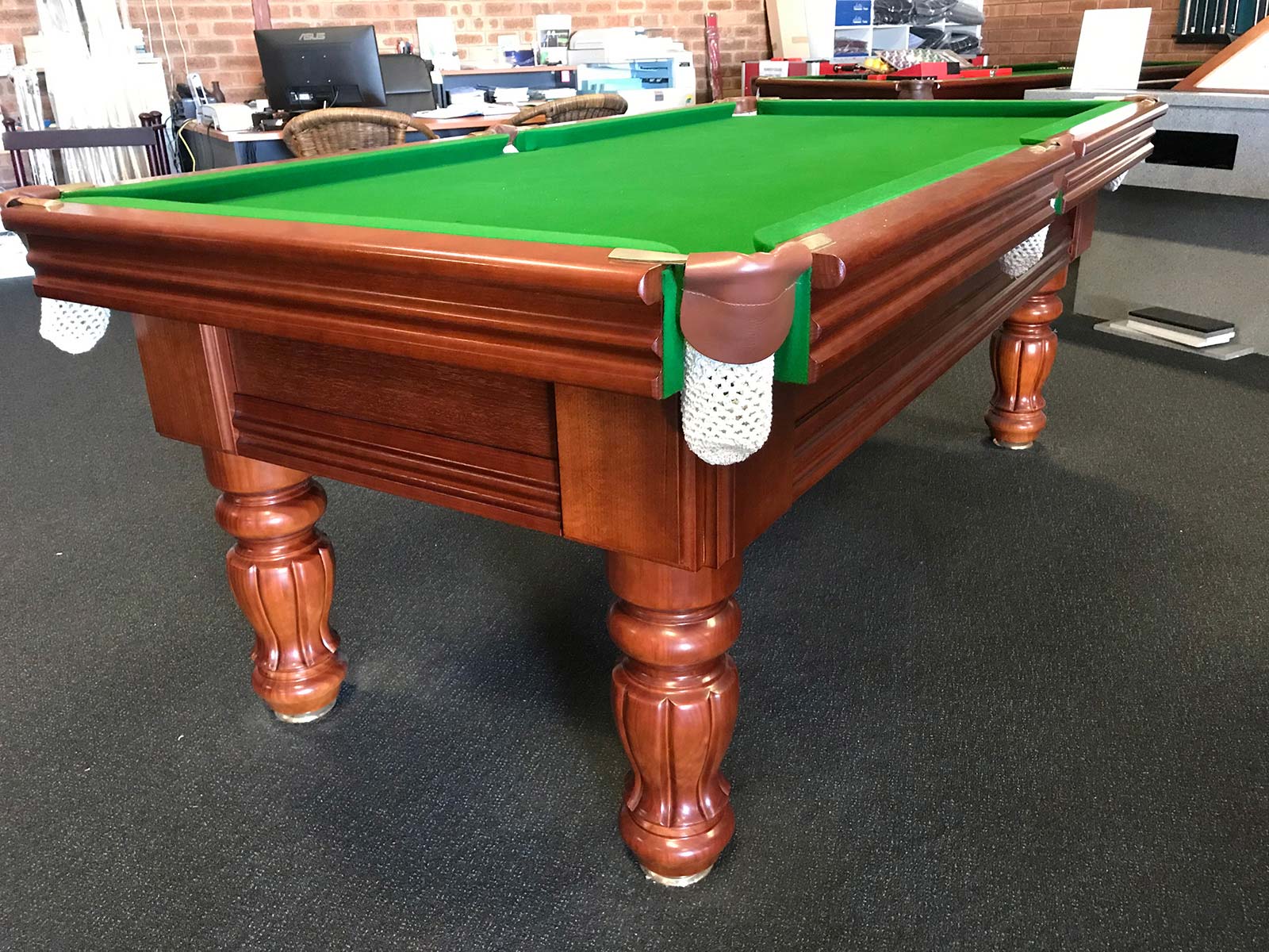 Oxford pool table